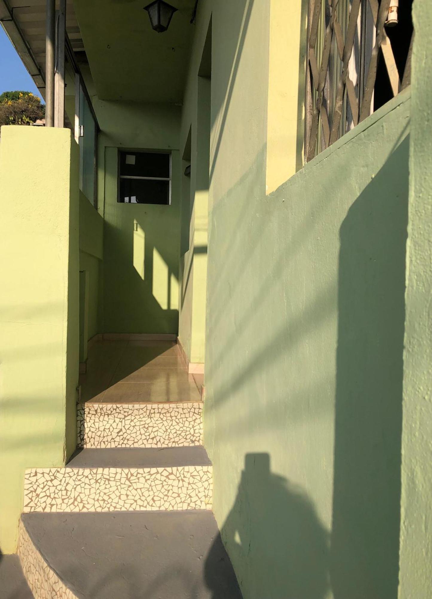 Casa Em Bh Santa Efigenia Villa เบโลโอรีซอนชี ภายนอก รูปภาพ